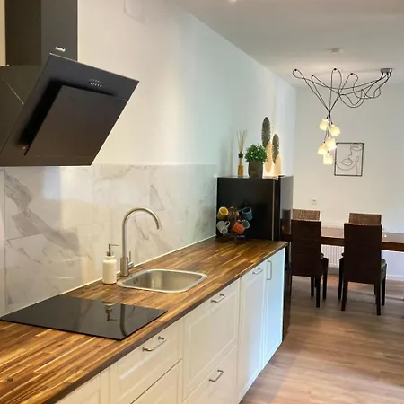 Appartement Mit Balkon Und 2 Schlafzimmer By Interhome *