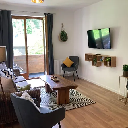Mit Balkon Und 2 Schlafzimmer By Interhome Apartamento Feld am See