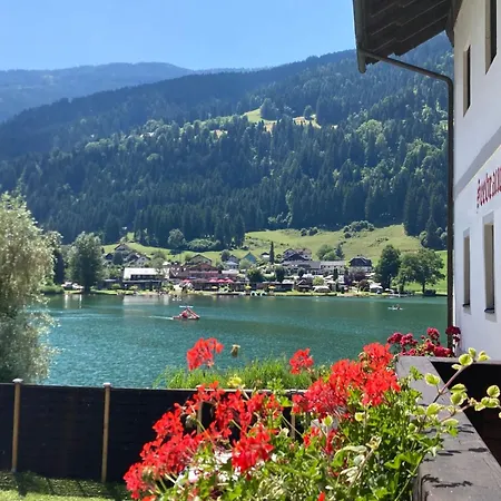 Mit Balkon Und 2 Schlafzimmer By Interhome * Feld am See