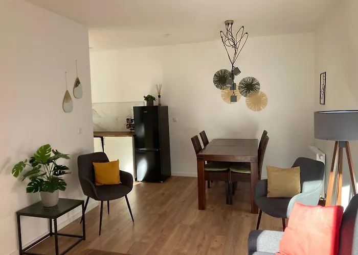 דירה Mit Balkon Und 2 Schlafzimmer By Interhome